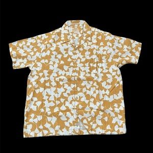 BNWOT Men’s QUIKSILVER Aloha Shirt